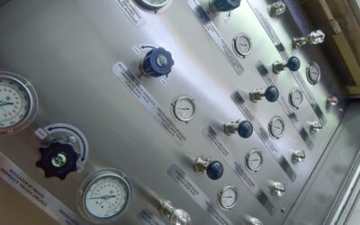 Tecnología y Seguridad en la Industria: Claves para Implementar Paneles de Control en Latinoamérica y Australia
